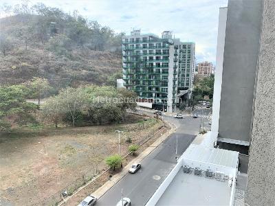 Apartamento de 1 alcoba en venta en Santa Monica Residencial, Cali, 30 m² · foto 3 de 20