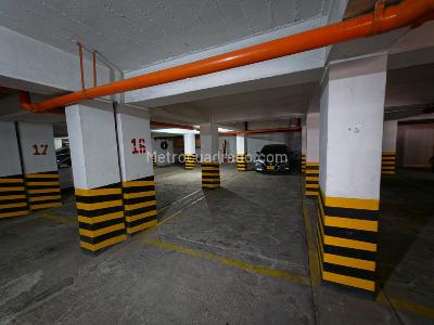Apartamento en venta en El Refugio, Cali · foto 6 de 19