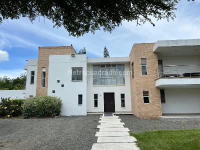 Casa de 5 alcobas en venta en Rozo, Palmira, 1848 m² · foto 2 de 20