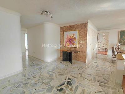 Apartamento en venta en Versalles, Cali · foto 2 de 19
