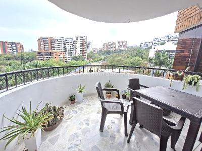 Apartamento de 3 alcobas en venta en Cristales, Cali, 135 m² · foto 5 de 20