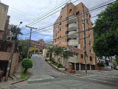 Apartamento de 3 alcobas en venta en Cristales, Cali, 135 m² · foto 20 de 20