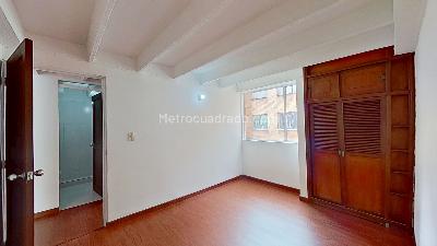 Casa de 4 alcobas en venta en El Polo, Bogotá, 258 m² · foto 4 de 17