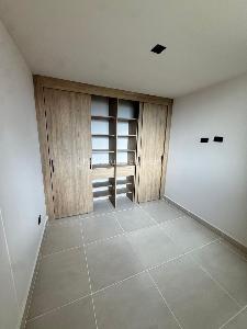 Apartamento de 2 alcobas en venta en Via El Tranvia, Rionegro, 51 m² · foto 3 de 11