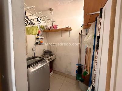 Apartamento de 4 alcobas en venta en Conquistadores, Medellín, 145 m² · foto 7 de 17