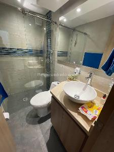 Casa de 4 alcobas en venta en Plazuela Iberia, Bogotá, 194 m² · foto 11 de 20