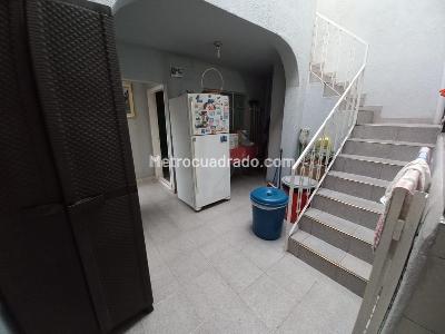 Casa de 4 alcobas en venta en Pontevedra, Bogotá, 232 m² · foto 13 de 18