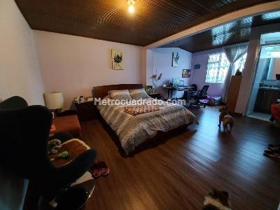 Casa de 4 alcobas en venta en Pontevedra, Bogotá, 232 m² · foto 8 de 18
