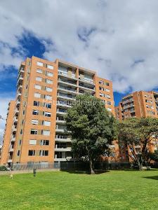 Apartamento de 4 alcobas en venta en Alejandria Mazuren, Bogotá, 145 m² · foto 1 de 13