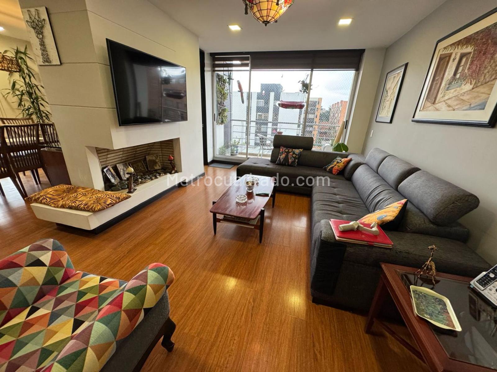 Apartamento en Venta  CEDRITOS BELMIRA