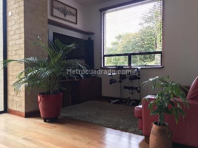 Casa de 3 alcobas en venta en Conjunto Residencial Arboretto, La Calera, 246 m² · foto 4 de 17