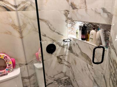 Apartamento de 3 alcobas en venta en Los Rosales, Bogotá, 142 m² · foto 7 de 14