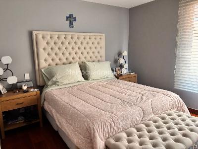 Apartamento de 3 alcobas en venta en Los Rosales, Bogotá, 142 m² · foto 8 de 14