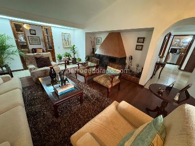 Casa de 5 alcobas en venta en Alhambra Malibu, Bogotá, 288 m² · foto 17 de 20