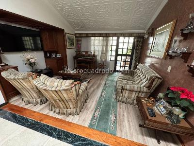 Casa de 4 alcobas en venta en Niza Norte, Bogotá, 396 m² · foto 8 de 20