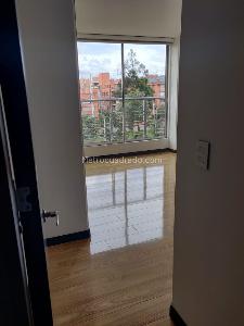 Apartamento en venta en Santa Barbara Occidental, Bogotá · foto 5 de 20