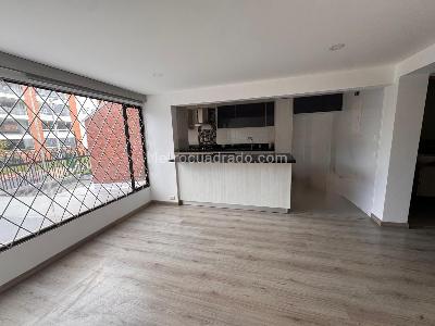 Casa de 5 alcobas en venta en Colina Campestre Iii, Bogotá, 240 m² · foto 5 de 20