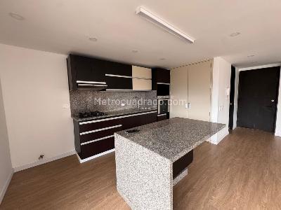 Apartaestudio en venta en Alhambra, Bogotá, 65 m² · foto 6 de 20