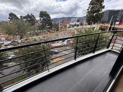 Apartaestudio en venta en Alhambra, Bogotá, 65 m² · foto 3 de 20