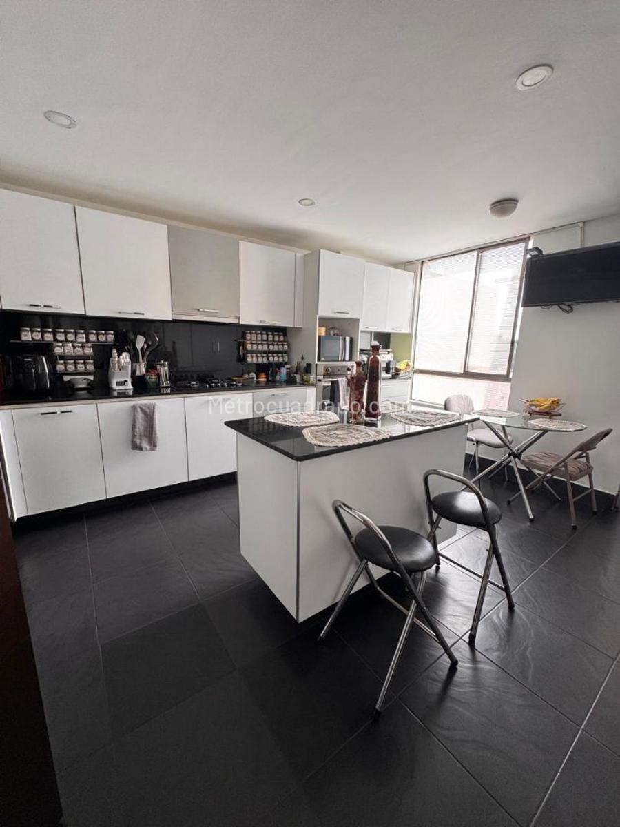 Apartamento de 4 habitaciones en venta en Colina Campestre, Bogotá — imagen 1 de 20