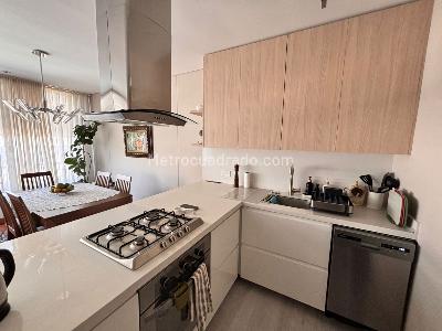 Apartamento en venta en Chico Reservado, Bogotá · foto 2 de 13