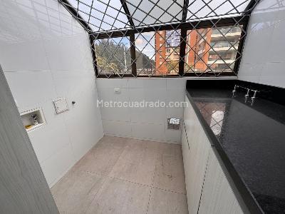Casa de 4 alcobas en venta en Colina Campestre Gratamira, Bogotá, 240 m² · foto 19 de 20