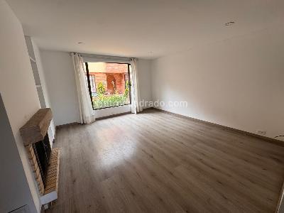 Casa de 4 alcobas en venta en Colina Campestre Gratamira, Bogotá, 240 m² · foto 7 de 20