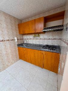Casa de 3 alcobas en venta en San Antonio Orquideas, Bogotá, 70 m² · foto 2 de 17