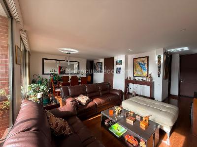 Apartamento de 3 alcobas en venta en Colina Campestre Gilmar, Bogotá, 142 m² · foto 8 de 20