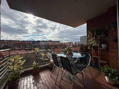 Apartamento de 3 alcobas en venta en Colina Campestre Gilmar, Bogotá, 142 m² · foto 1 de 20