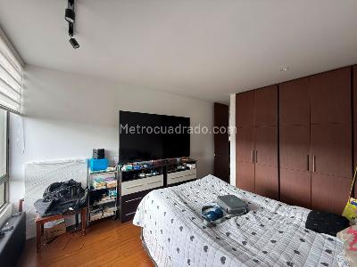 Apartamento de 3 alcobas en venta en Colina Campestre Gilmar, Bogotá, 142 m² · foto 14 de 20