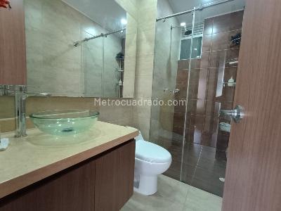 Apartamento de 2 alcobas en venta en Belmira Country, Bogotá, 78 m² · foto 12 de 20