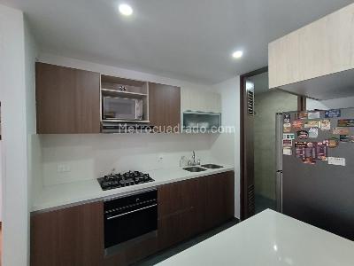 Apartamento de 2 alcobas en venta en Belmira Country, Bogotá, 78 m² · foto 10 de 20