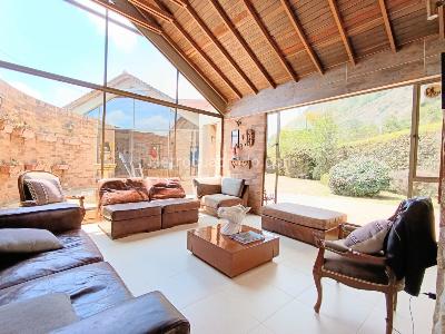 Casa de 3 alcobas en venta en Kalamary, Chía, 1100 m² · foto 4 de 18