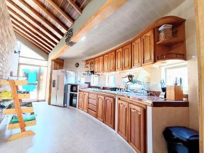 Casa de 3 alcobas en venta en Kalamary, Chía, 1100 m² · foto 13 de 18