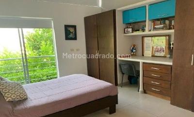 Casa de 5 alcobas en venta en Ibagué, 560 m² · foto 17 de 19