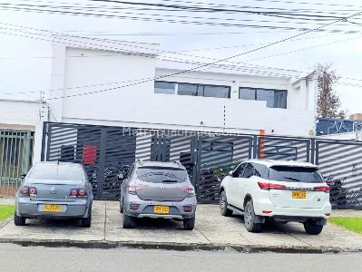 Casa de 2 alcobas en venta en Tierra Linda Suba, Bogotá, 700 m² · foto 3 de 20