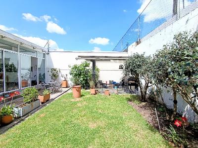 Casa de 4 alcobas en venta en Chico Norte Niza Sur, Bogotá, 390 m² · foto 2 de 20