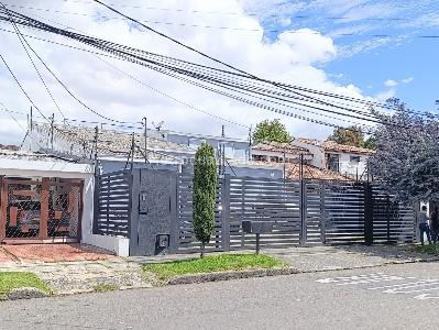 Casa de 4 alcobas en venta en Chico Norte Niza Sur, Bogotá, 390 m² · foto 12 de 20