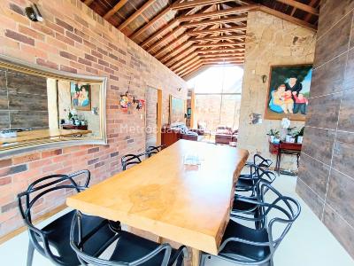 Casa de 3 alcobas en venta en Conjunto Residencial Kalamary, Chía, 1100 m² · foto 10 de 20