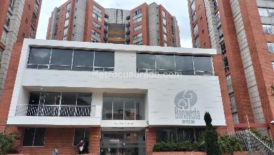 Apartamento en venta en Portales Del Norte, Bogotá · foto 3 de 20
