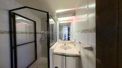 Apartamento de 2 alcobas en venta en Chapinero Alto, Bogotá, 76 m² · foto 13 de 20