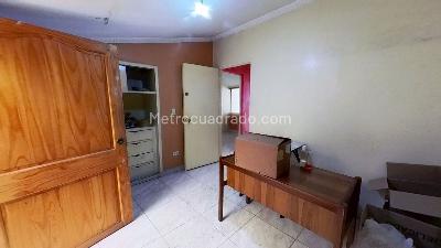 Casa de 4 alcobas en venta en El Cedro, Bogotá, 177 m² · foto 2 de 19