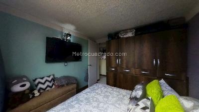 Apartamento de 2 alcobas en venta en Fontibon Valparaiso, Bogotá, 40 m² · foto 5 de 20