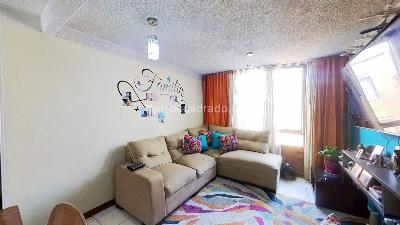 Apartamento de 2 alcobas en venta en Fontibon Valparaiso, Bogotá, 40 m² · foto 2 de 20