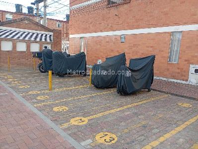 Casa de 2 alcobas en venta en Suba Tibabuyes, Bogotá, 50 m² · foto 2 de 20