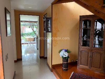 Casa de 4 alcobas en venta en San Jose De Bavaria, Bogotá, 500 m² · foto 16 de 20