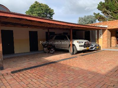 Casa de 4 alcobas en venta en San Jose De Bavaria, Bogotá, 500 m² · foto 20 de 20