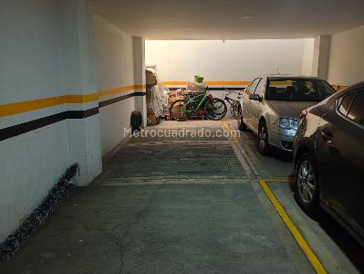 Apartamento de 3 alcobas en venta en La Granja, Bogotá, 73 m² · foto 11 de 18