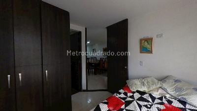 Apartamento de 3 alcobas en venta en La Granja, Bogotá, 73 m² · foto 16 de 18